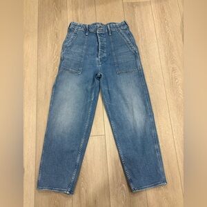 MOTHER The Patch Pocket Private Flood Jeans in Flag Me Down wash-like new